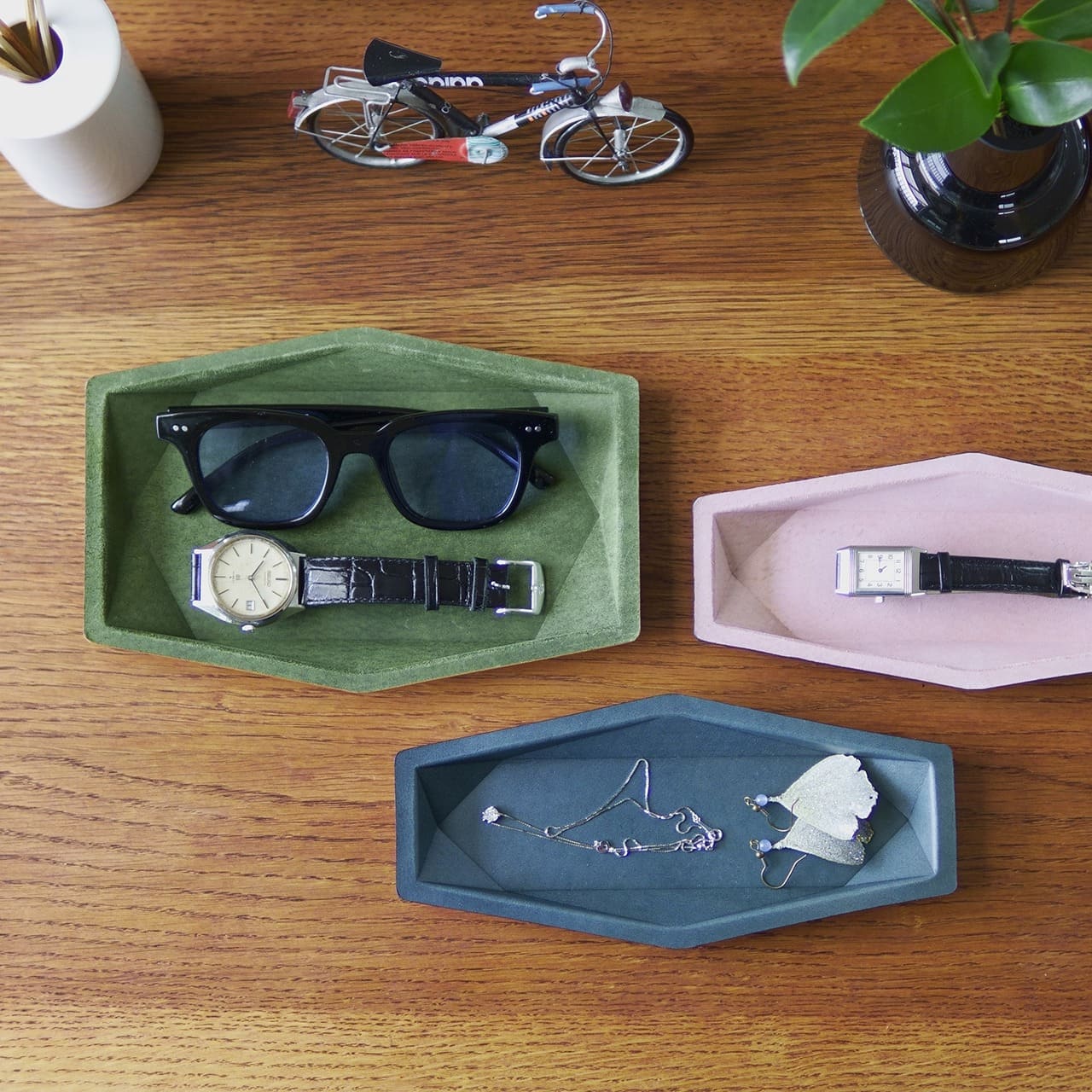 Hexa Leather Tray M / ヘキサレザートレイM