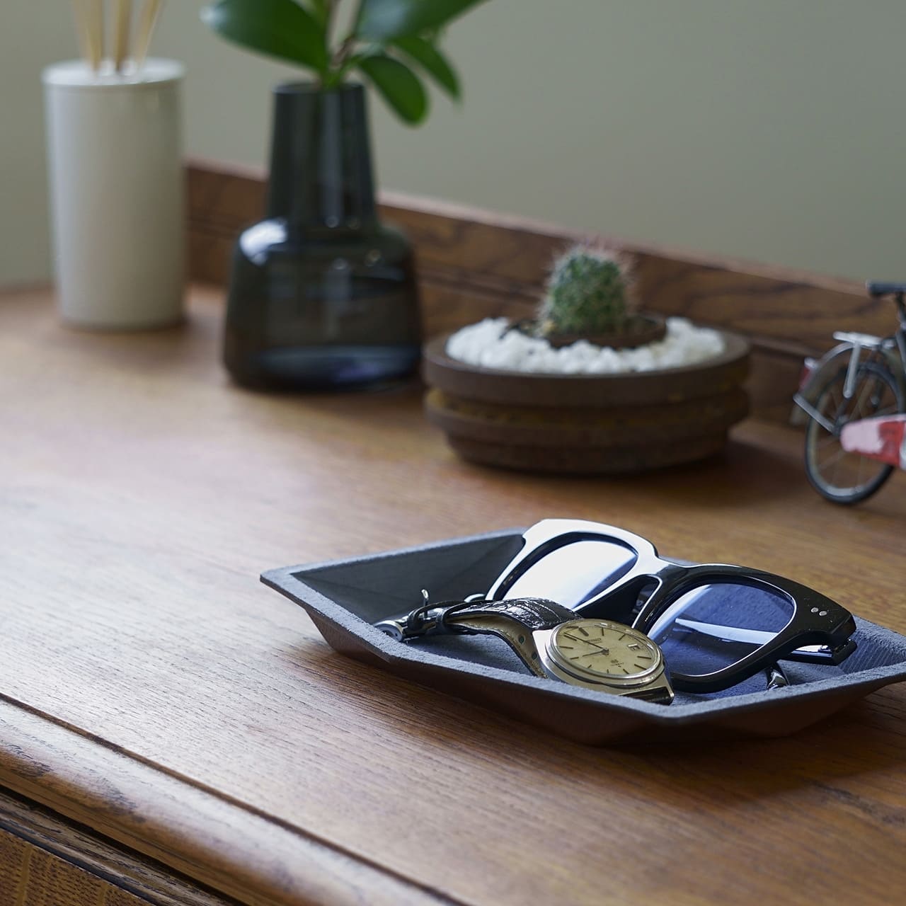 Hexa Leather Tray L / ヘキサレザートレイL